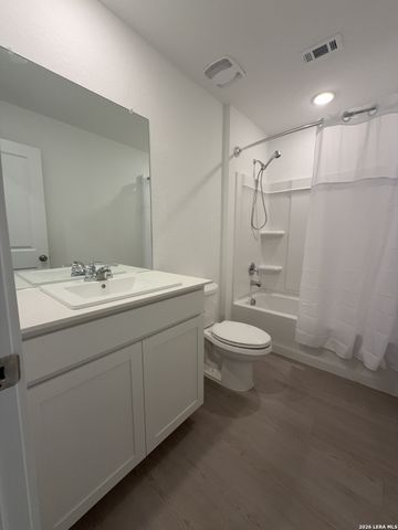 3919 Eldorado, New Braunfels, TX 78130