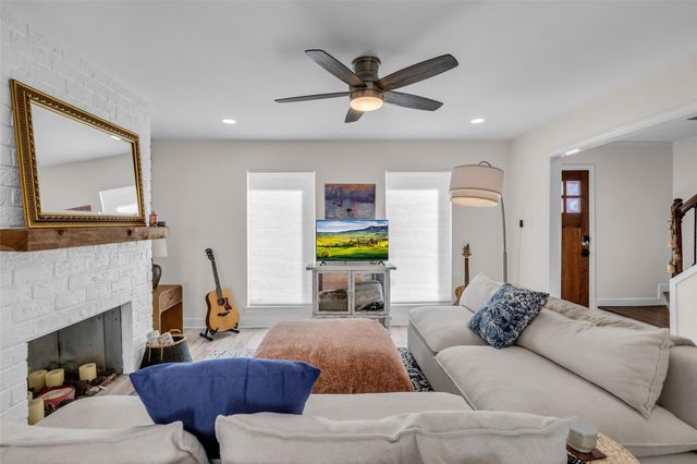 1223 Saxony Lane, Houston, TX 77058