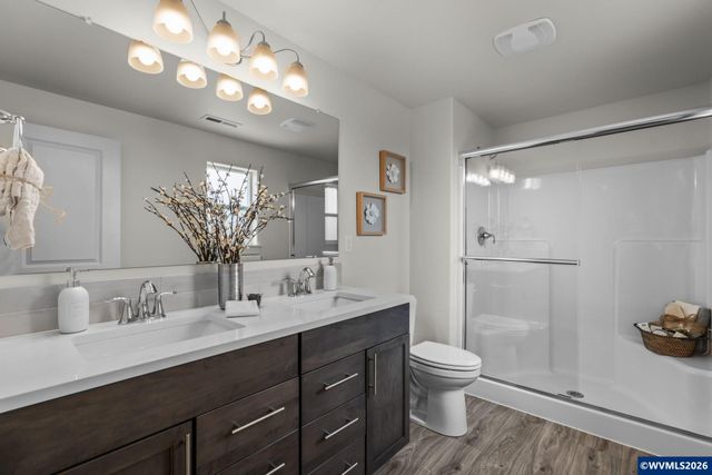 3182 S 13th St, Lebanon, OR 97355