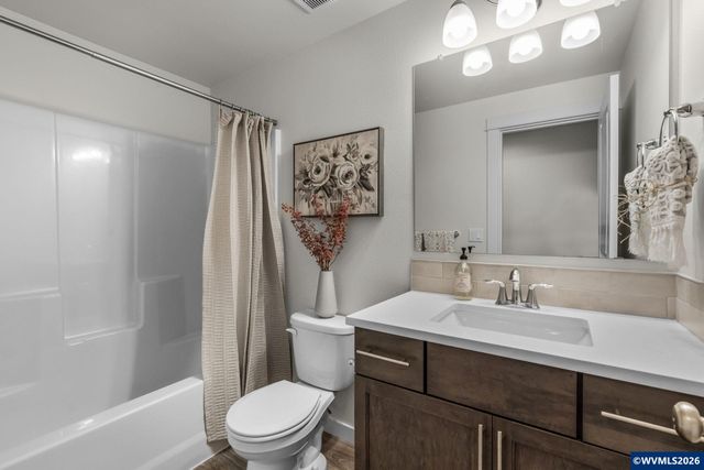 3182 S 13th St, Lebanon, OR 97355