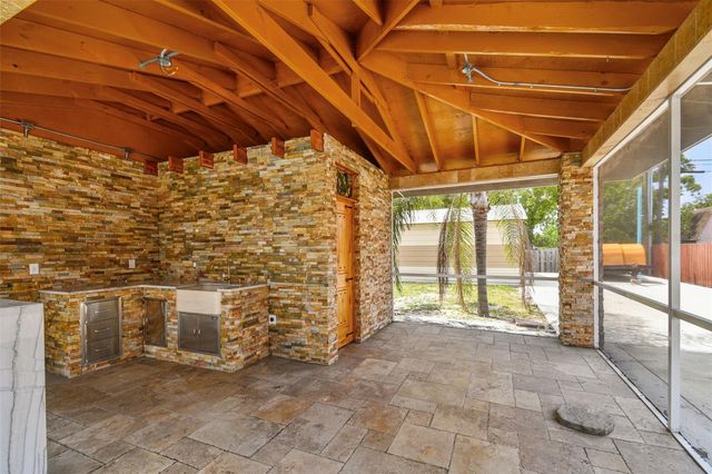 1302 BRANDONWOOD DRIVE, Brandon, FL 33510