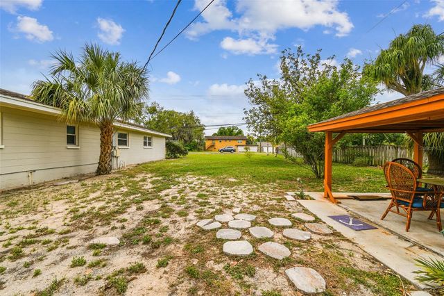 1302 BRANDONWOOD DRIVE, Brandon, FL 33510