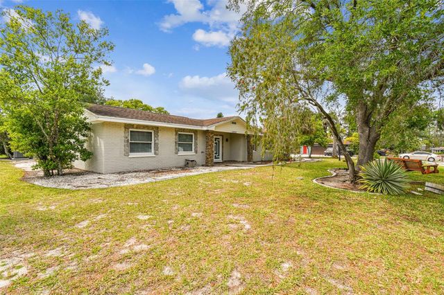 1302 BRANDONWOOD DRIVE, Brandon, FL 33510