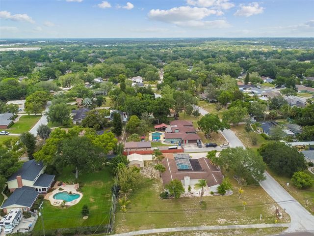 1302 BRANDONWOOD DRIVE, Brandon, FL 33510
