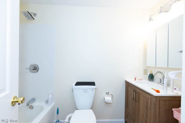 3670 Sea Ray Cove, Aurora, OH 44202