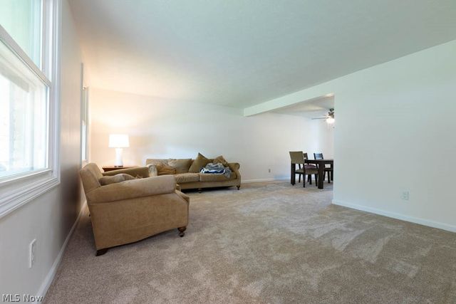 3670 Sea Ray Cove, Aurora, OH 44202