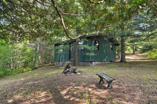 18750 W Knapp Road, Lincoln Twp, MI 49677