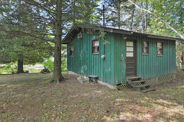 18750 W Knapp Road, Lincoln Twp, MI 49677