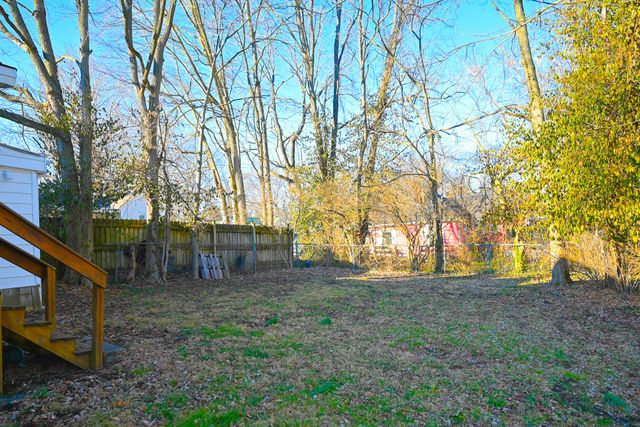319 Lilleston Avenue, Paris, KY 40361