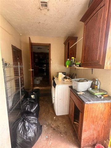 13453 NE Kleeman Rd, Elgin, OK 73538