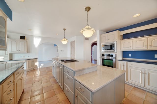 115 FOX HOLLOW Lane, Erie, PA 16511