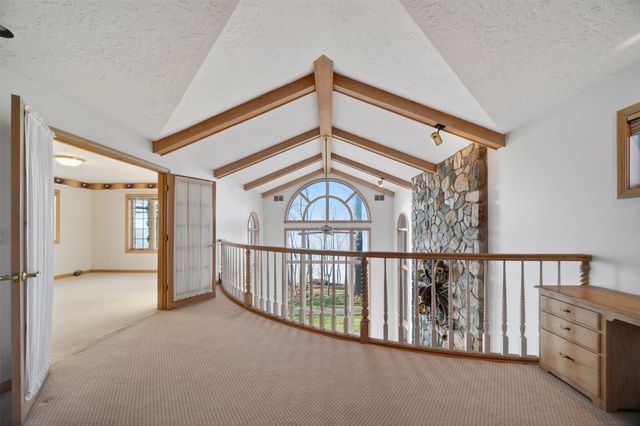 115 FOX HOLLOW Lane, Erie, PA 16511