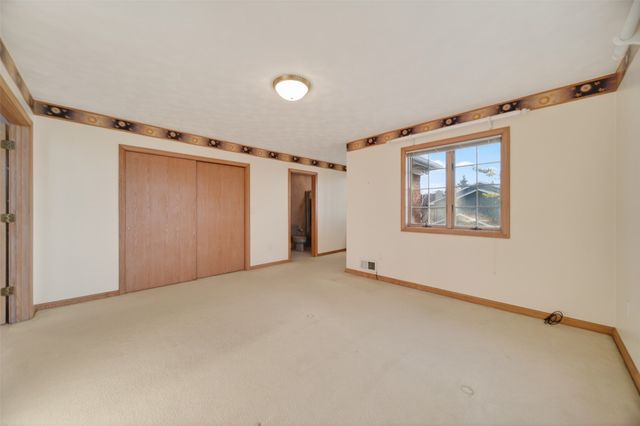 115 FOX HOLLOW Lane, Erie, PA 16511