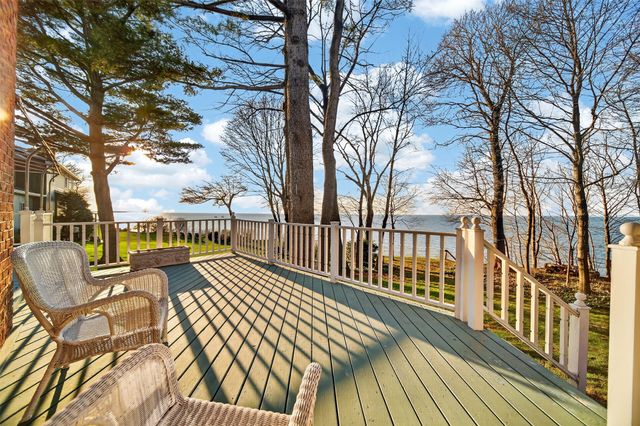 115 FOX HOLLOW Lane, Erie, PA 16511