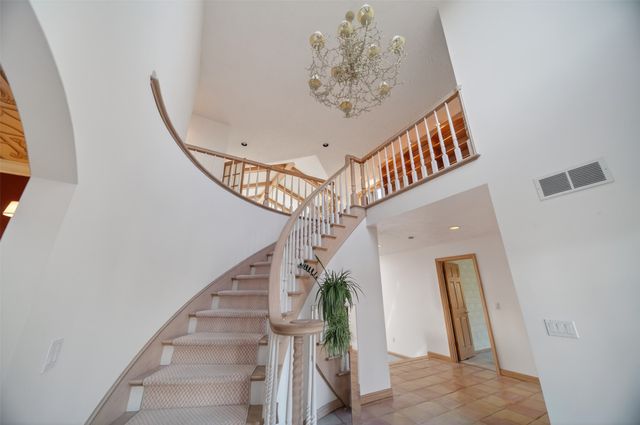 115 FOX HOLLOW Lane, Erie, PA 16511