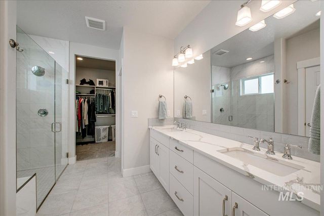 2565 E Ringneck St, Meridian, ID 83646