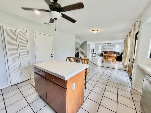 6048 Garrett Street, Jupiter, FL 33458