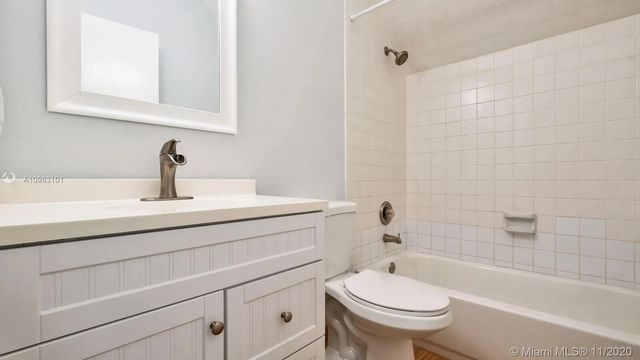 6048 Garrett Street, Jupiter, FL 33458