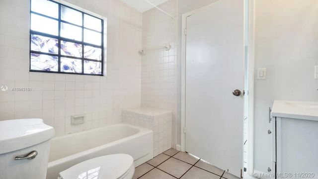 6048 Garrett Street, Jupiter, FL 33458