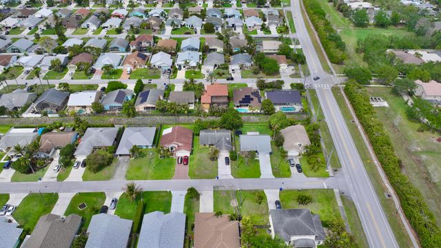 6048 Garrett Street, Jupiter, FL 33458