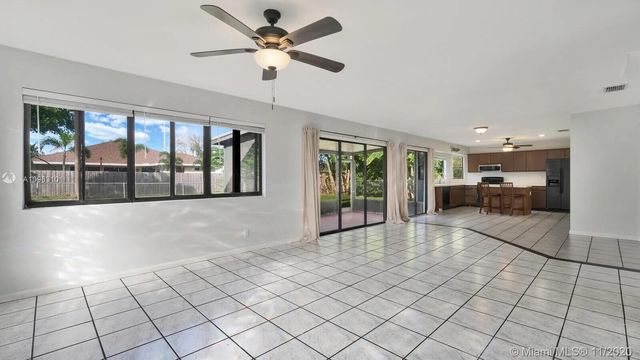 6048 Garrett Street, Jupiter, FL 33458