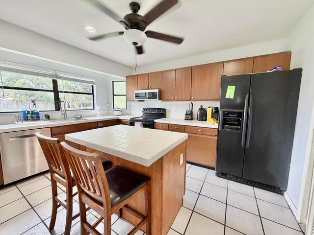 6048 Garrett Street, Jupiter, FL 33458