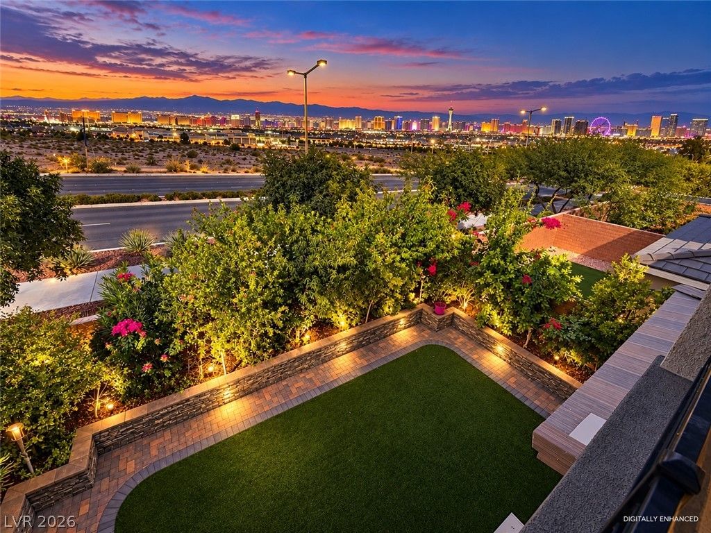 10676 Glowing Dawn Avenue, Las Vegas, NV 89135 — exterior