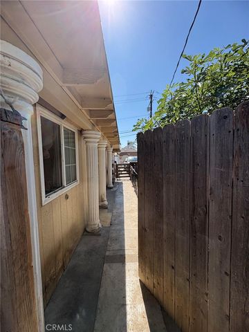 2234 Cypress, Santa Ana, CA 92707