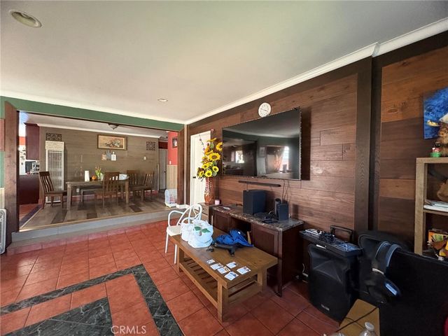2234 Cypress, Santa Ana, CA 92707