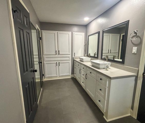 5218 Allendale Road, Houston, TX 77017