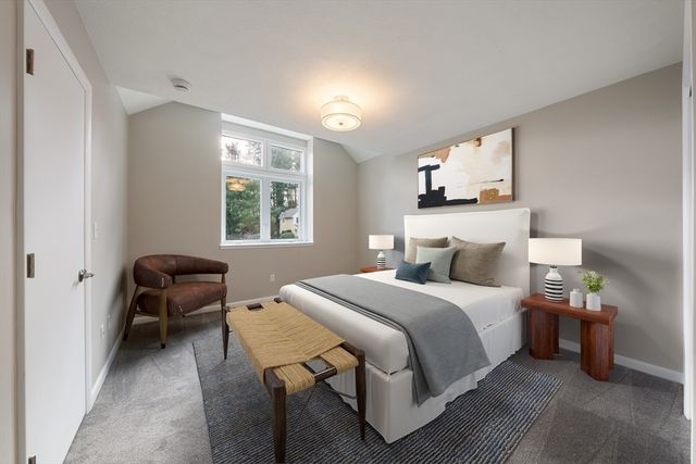 5 Lanes End, Natick, MA 01760