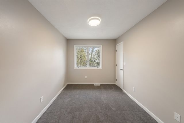 5 Lanes End, Natick, MA 01760