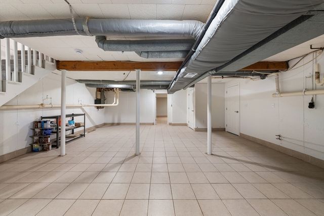 5 Lanes End, Natick, MA 01760