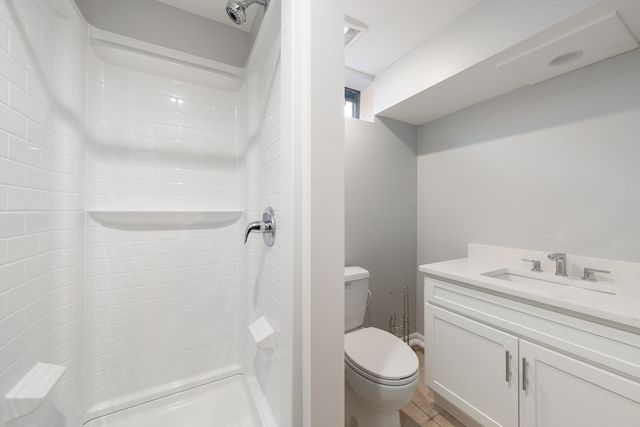 5 Lanes End, Natick, MA 01760