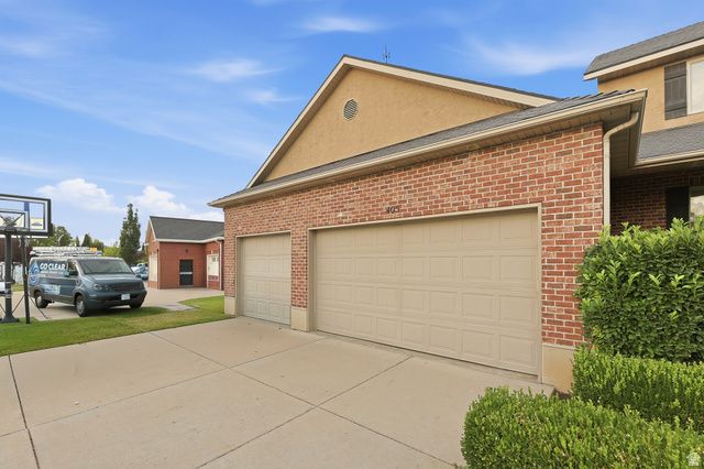 405 N 2975 W, Layton, UT 84041