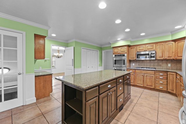 405 N 2975 W, Layton, UT 84041