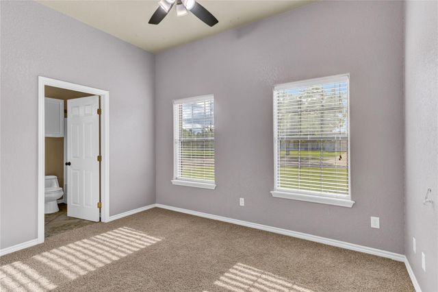 420 Forest Oaks Lane, Lake Jackson, TX 77566
