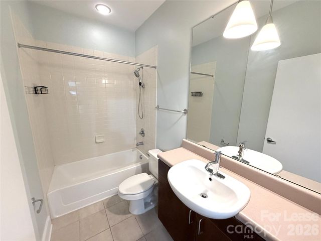 961 E 7th Street, Charlotte, NC 28204