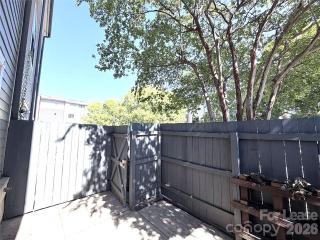 961 E 7th Street, Charlotte, NC 28204