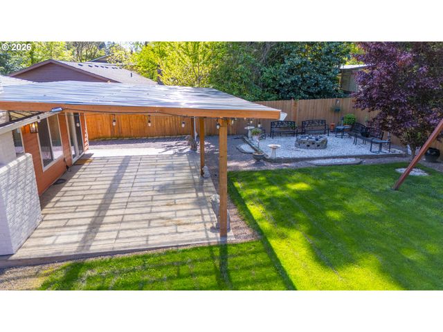 7025 Sw 103RD Ave, Beaverton, OR 97008