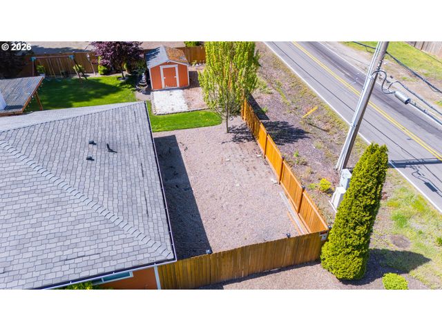 7025 Sw 103RD Ave, Beaverton, OR 97008