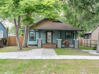 708 E PATTERSON STREET, Tampa, FL 33604