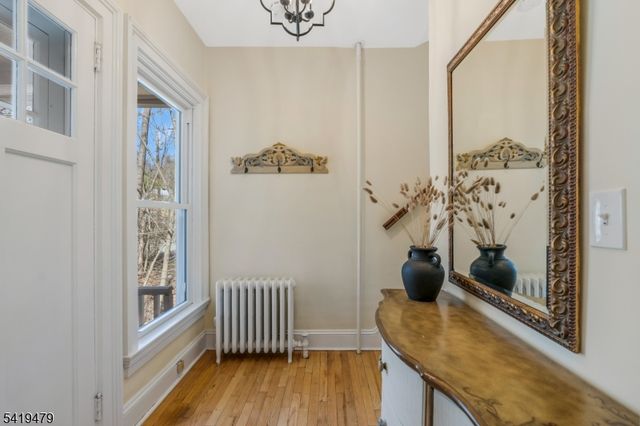 10 Thompson St, Bernardsville Boro, NJ 07924