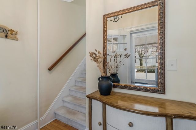 10 Thompson St, Bernardsville Boro, NJ 07924