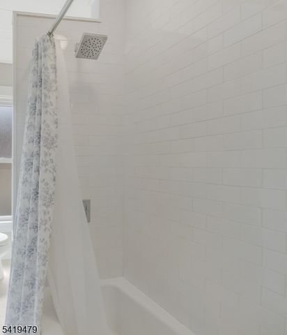 10 Thompson St, Bernardsville Boro, NJ 07924
