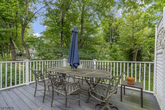 10 Thompson St, Bernardsville Boro, NJ 07924