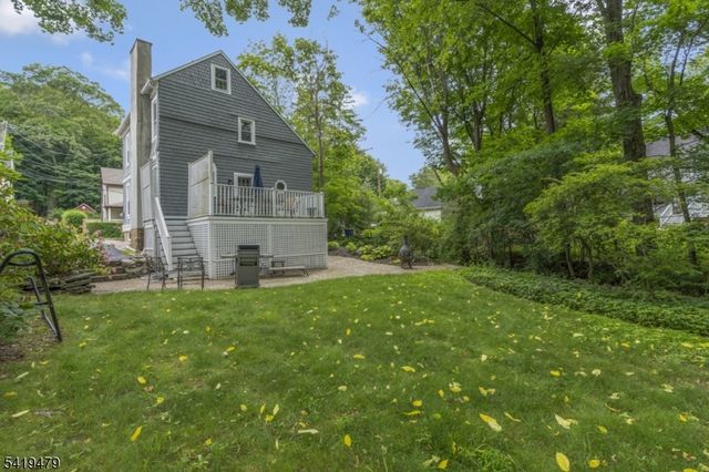 10 Thompson St, Bernardsville Boro, NJ 07924