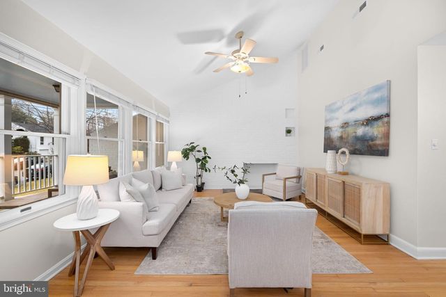 1615 45TH ST NW, Washington, DC 20007