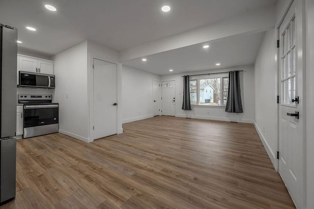 1911 Kingtree Court, Lexington, KY 40505