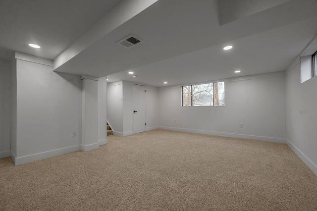 1911 Kingtree Court, Lexington, KY 40505